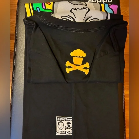 Johnny Cupcakes Biggie Collab T-Shirt Size Large New Never Worn!!!! 100% cotton - Picture 4 of 4